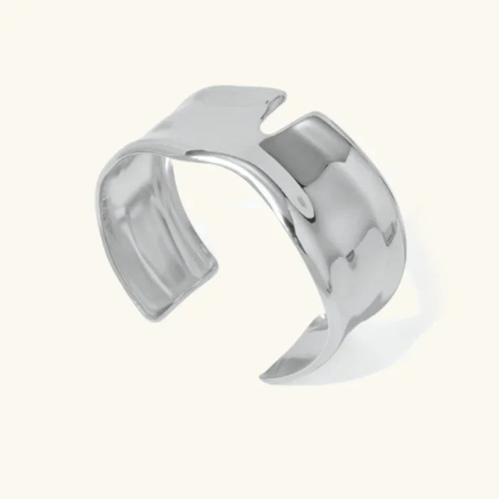 Ava Gold Bracelet