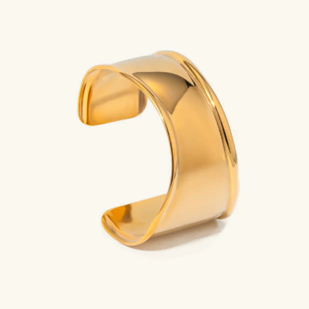 Daisy Gold Bangle