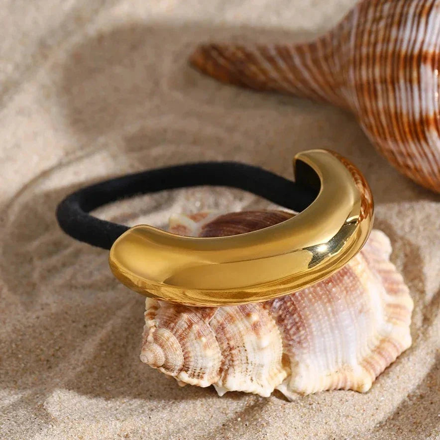 Primrose Arch Pony Cuff