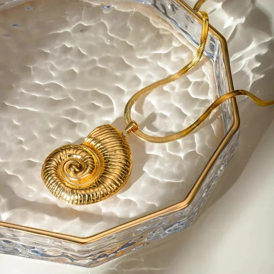 Sekhmet Nautilus Gold Necklace