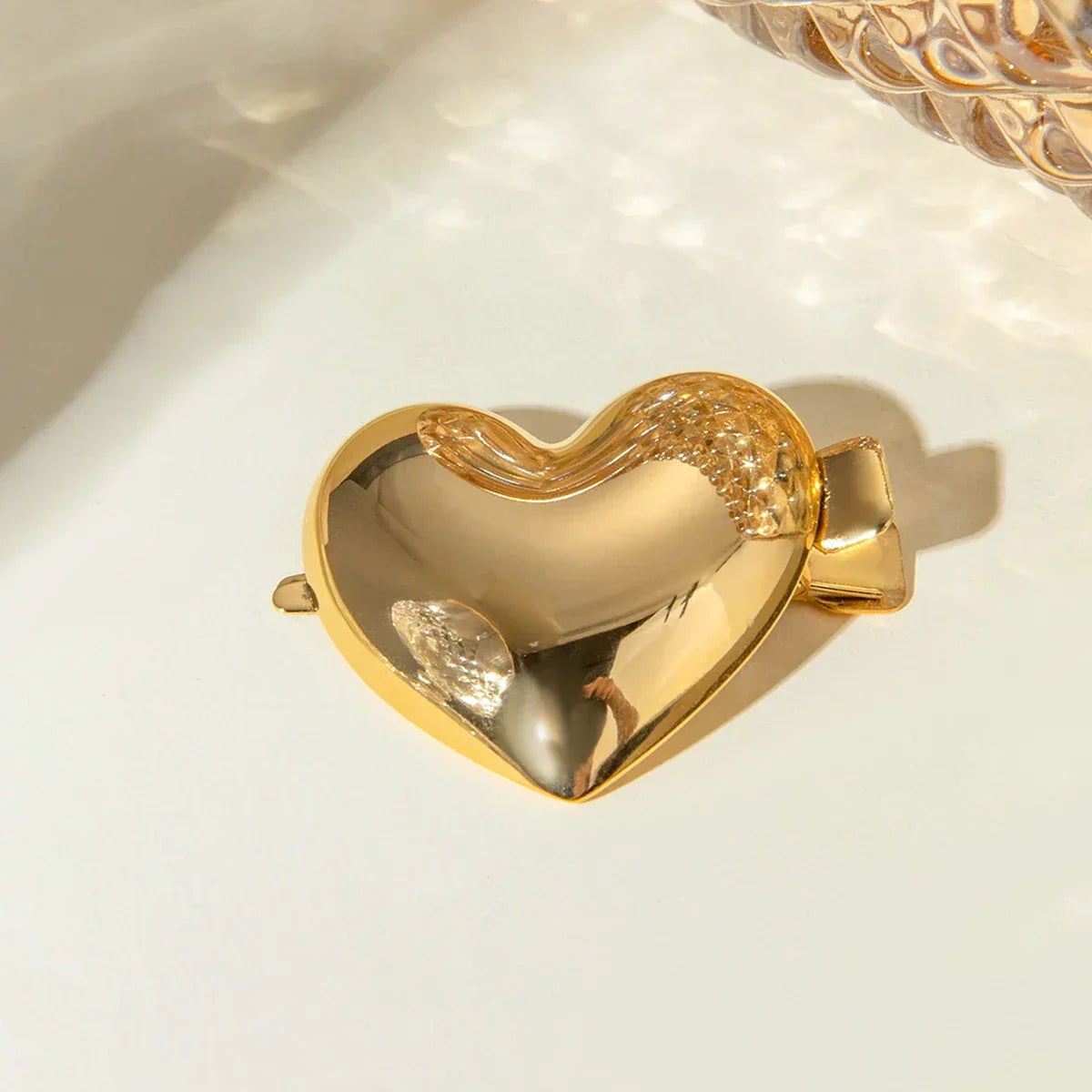 Azalea Gold Hair Clip