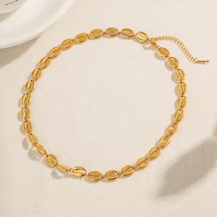 Demeter Gold Seashell Necklace