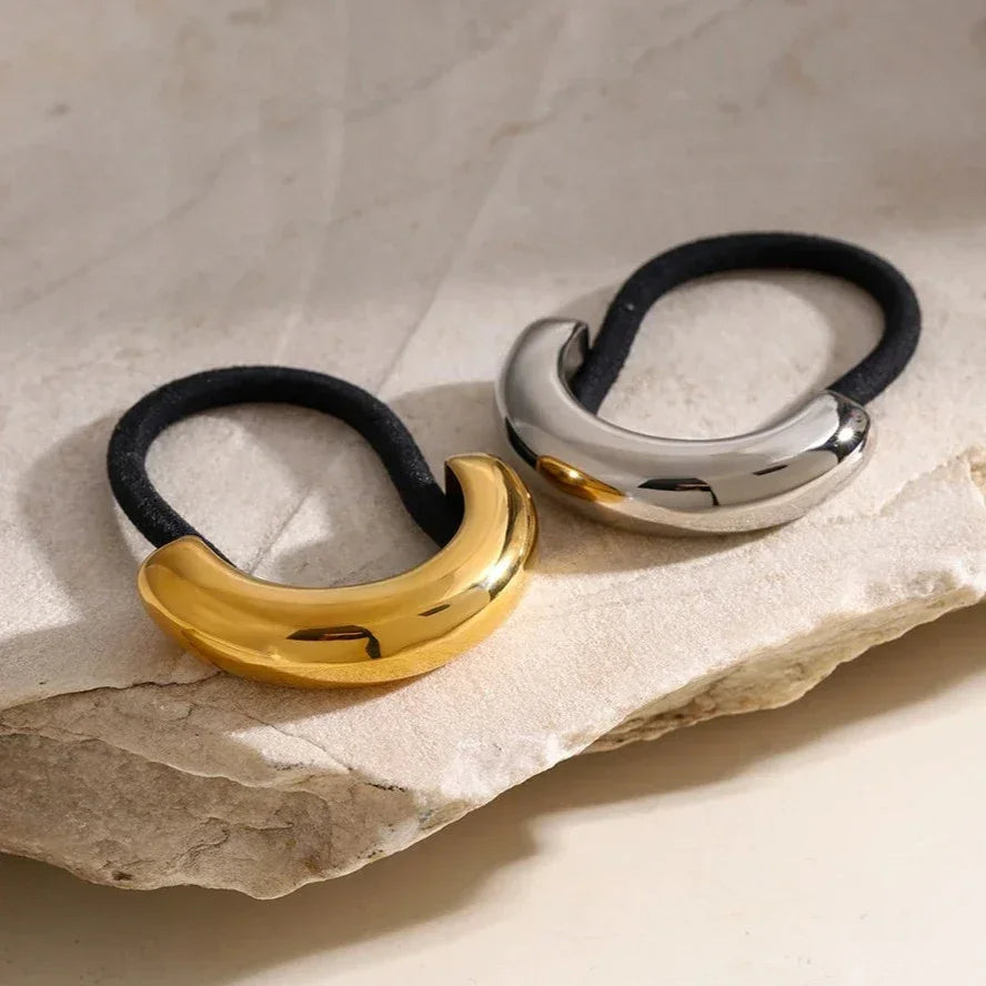 Primrose Arch Pony Cuff