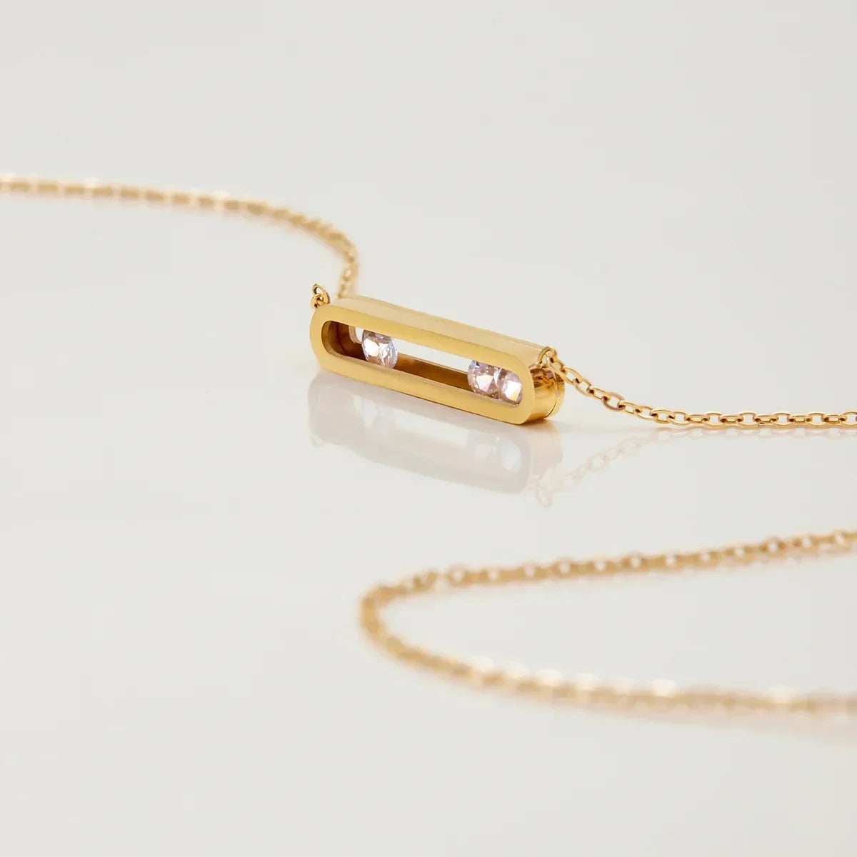 Ninsun Sculpted Gold Pendant