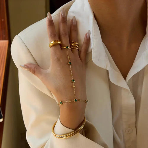Anna Emerald Heart Hand Chain
