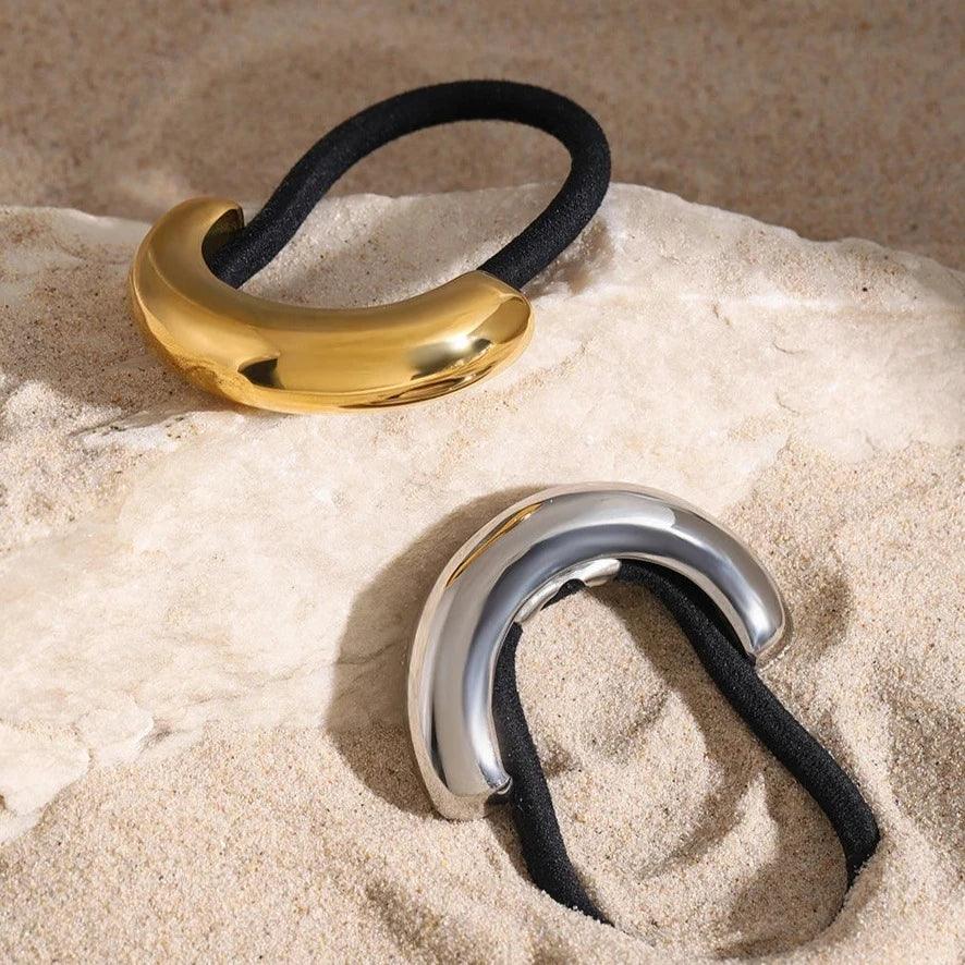 Primrose Arch Pony Cuff